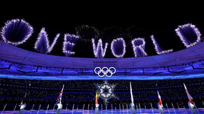 BEIJING SNAPSHOT: As Olympics ebb, smartphone synchronicity