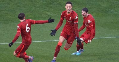 Defender rescues dramatic Liverpool point as Harvey Elliott watches on