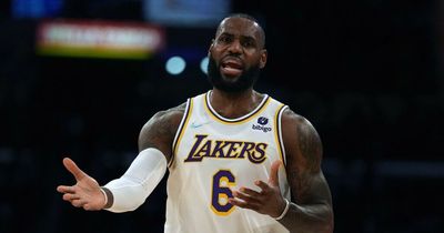 LeBron James to do "everything possible" to end NBA career on same team as son