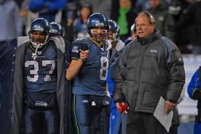 Seahawks great Matt Hasselbeck shares advice for young athletes