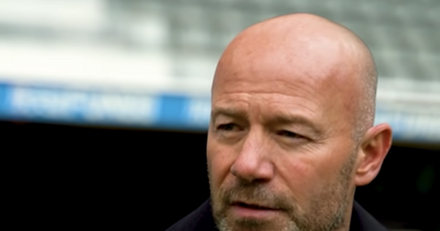 Leeds United news as Alan Shearer slams singles out defender for criticism during Man United defeat