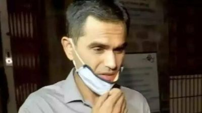 Mumbai: Sameer Wankhede faces FIR over illegal 1997 bar licence