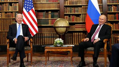 Biden agrees "in principle" to hold summit with Putin if Russia doesn't invade Ukraine