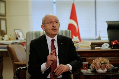 Turkey's opposition leader looks to emerge from Erdogan's shadow