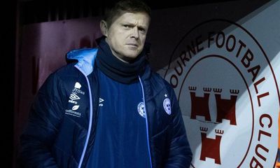 Damien Duff takes bold first step into management at Tolka Park