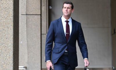 Superior officer tells court Ben Roberts-Smith threatened to ‘smash his face in’