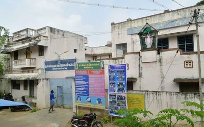 Thanjavur schoolgirl death: CBI team begins investigation at school