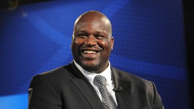 Shaq Thanks Kareem, Dr. J, Magic, Barkley, More In Passionate Speech