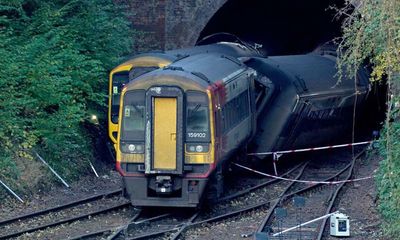 Salisbury train crash: clearance of leaves delayed by engineering work