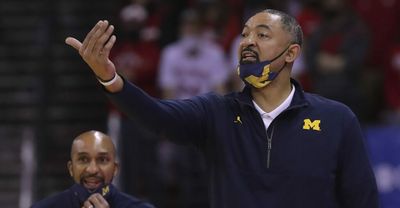 Juwan Howard should absolutely not be fired for slapping a Wisconsin assistant