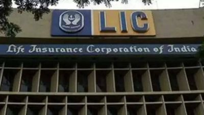 Profits of insurers, manufacturing firms cannot be compared, says LIC chief