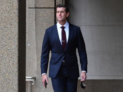 Roberts-Smith 'told SAS to kill prisoners'