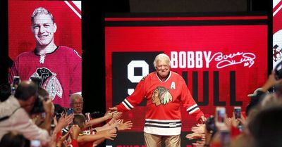 Blackhawks part ways with Bobby Hull as ambassador in wise, overdue move