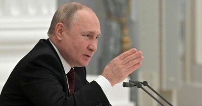 UK to impose sanctions against Russia tomorrow after Putin's Ukraine announcement