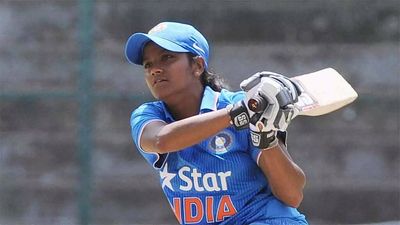 Cricketer Vanitha hangs up her boots