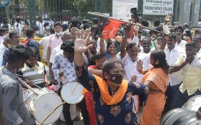 Urban local body polls: DMK maintains lead, makes inroads in western TN