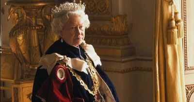 Queen's feisty response after snapper's unexpected request during grand photoshoot