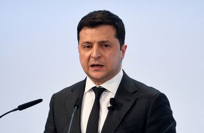 Ukraine may break off diplomatic ties with Russia, president says