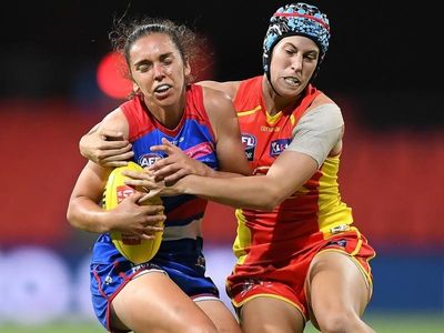 Suns, Bulldogs settle for draw in AFLW