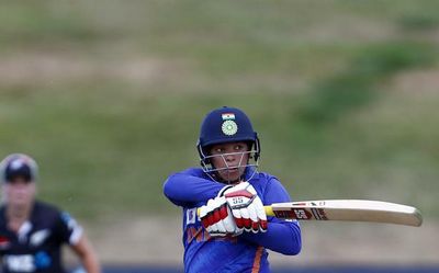 NZ vs Ind women’s ODI | Richa Ghosh shines but India slip to fourth straight defeat