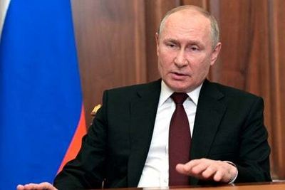 Fears oil could hit $140 as Germany cancels Nord Stream 2 and Putin sends troops to Ukraine