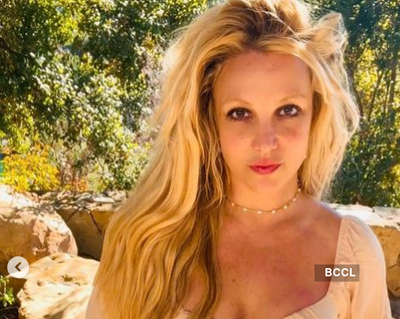 Britney Spears signs $15 million deal for her tell-all memoir