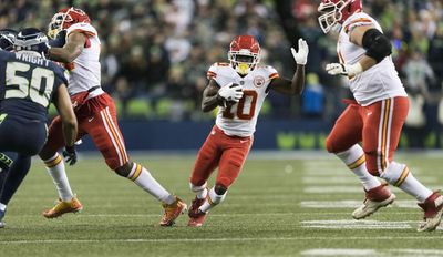 Chiefs WR Tyreek Hill challenges Seahawks WR D.K. Metcalf, Usain Bolt