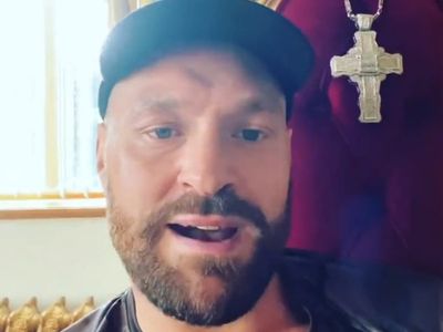 Tyson Fury confirms Dillian Whyte fight date and announces social media blackout