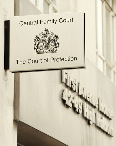 Brothers who wanted to fly sick mother to Pakistan lose London court fight