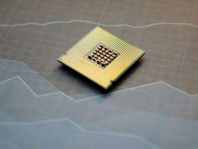 New Oriental Eyes Chip Design, China Liberal Chases Higher Education