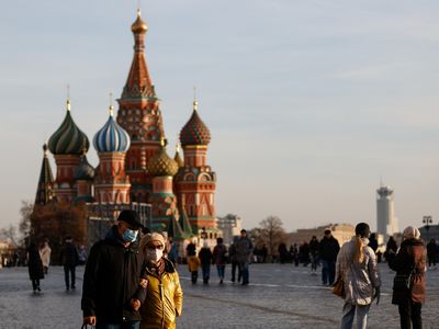 Russians bemoan Putin’s decision to recognise ‘republics’