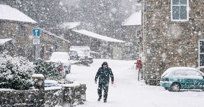 Weather graphs show exactly where snow will hit this week as Met Office issues warnings