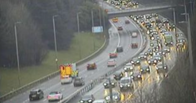 Tailbacks as Glasgow M77 partially blocked due to 'multi-vehicle' accident