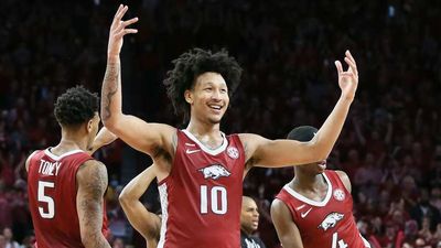 Bracket Watch: Arkansas Makes Its Move; Michigan Enters Pivotal Stretch