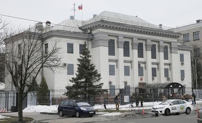 Russia says it will evacuate its diplomats from Ukraine