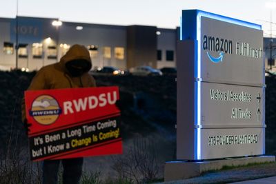 Amazon faces another complaint over tactics in Alabama union vote