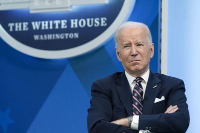 Biden imposes new Russia sanctions, decries ‘beginning invasion’