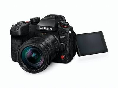 Panasonic's Lumix GH6 breaks megapixel records... for a Micro Four Thirds camera