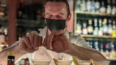 Hospitality businesses welcome news the Northern Territory-wide COVID-19 mask mandate may soon be scrapped