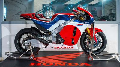 Ultra-Rare Honda RC213V-S Highlights 2022 Retromobile Auction
