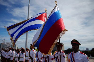 Russia postpones Cuba debt payments amid warming relations