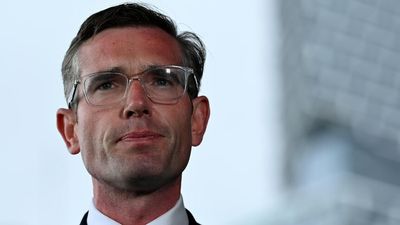 'I didn't get a call': NSW Premier grilled about train shutdown