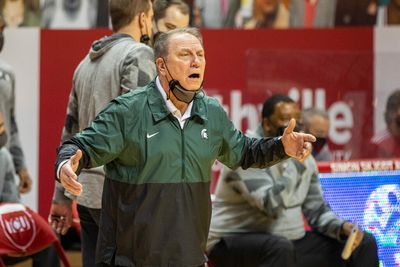 WATCH: Izzo weighs in on suggestion to remove post game handshake line after UM-Wiscy brawl