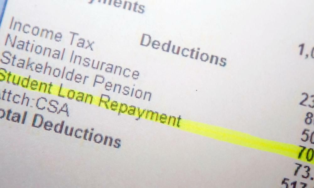 Why Is My Repaid Loan Still Showing in My SCHUFA Report? - News Directory 3