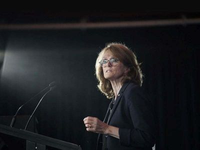Cathy Foley embarks on Quantum mission for Australia