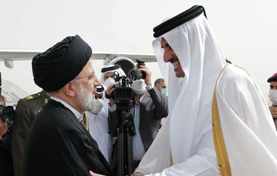 Iran, Qatar sign major agreements on Raisi’s Doha trip