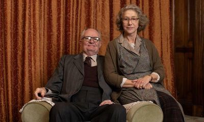 The Duke review – Jim Broadbent steals show in warm-hearted 60s-set crime caper