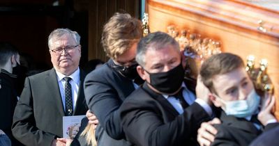 RTE star Joe Duffy tells mourners at mother's funeral how she once fought off thugs with curtain rail