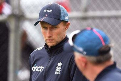 Joe Root ‘very grateful’ to remain England captain after surviving post-Ashes firings