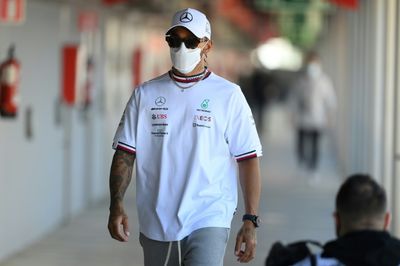 Hamilton calls for more 'non-biased' stewards in Formula 1